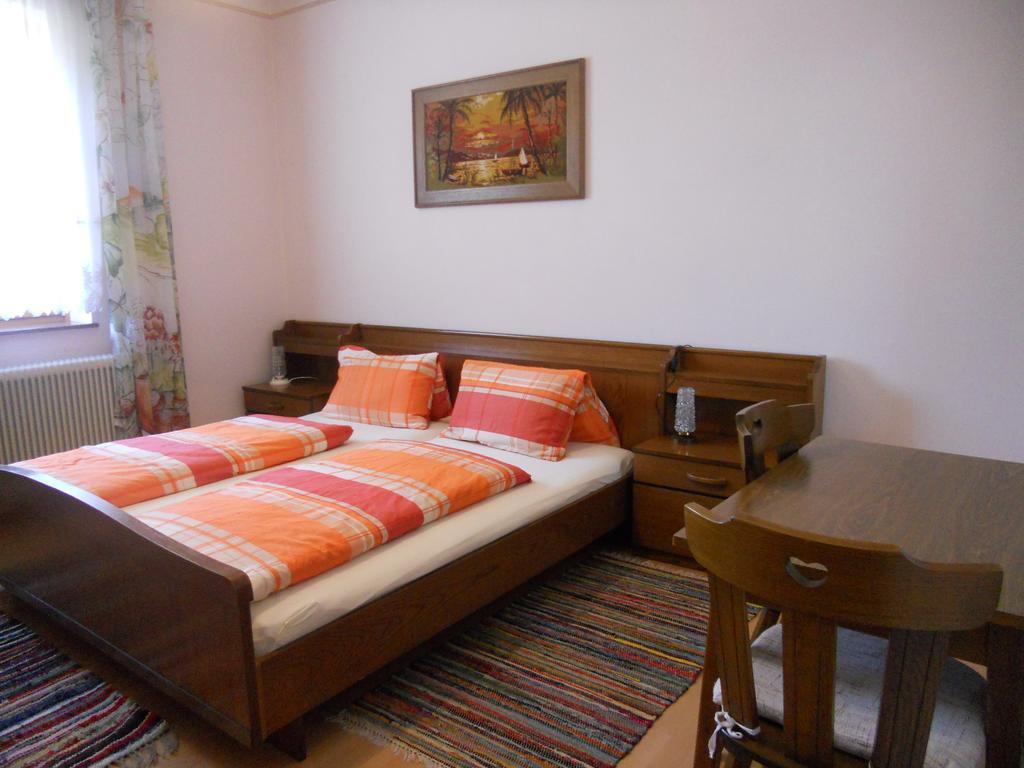 Ferienwohnung Gerti Kalt Lieserhofen ภายนอก รูปภาพ
