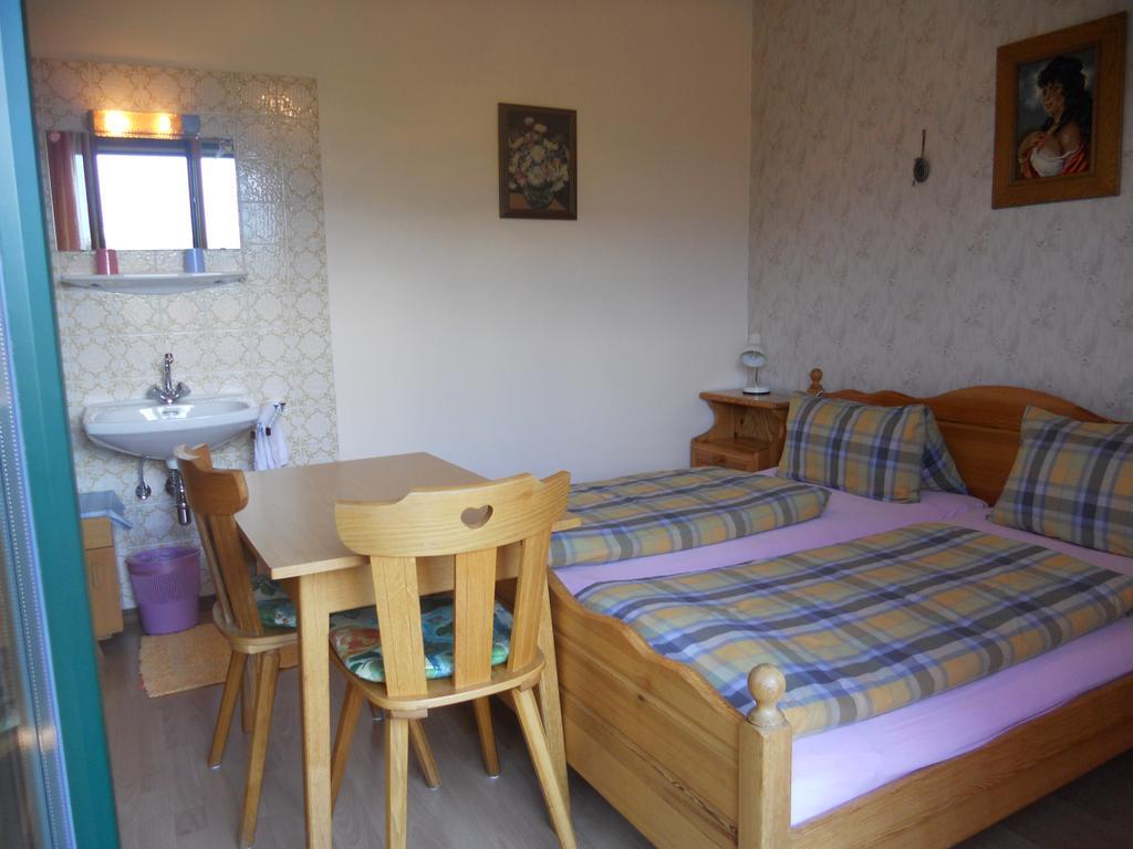 Ferienwohnung Gerti Kalt Lieserhofen ภายนอก รูปภาพ