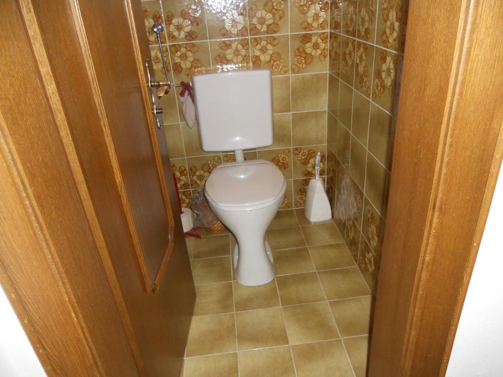 Ferienwohnung Gerti Kalt Lieserhofen ภายนอก รูปภาพ